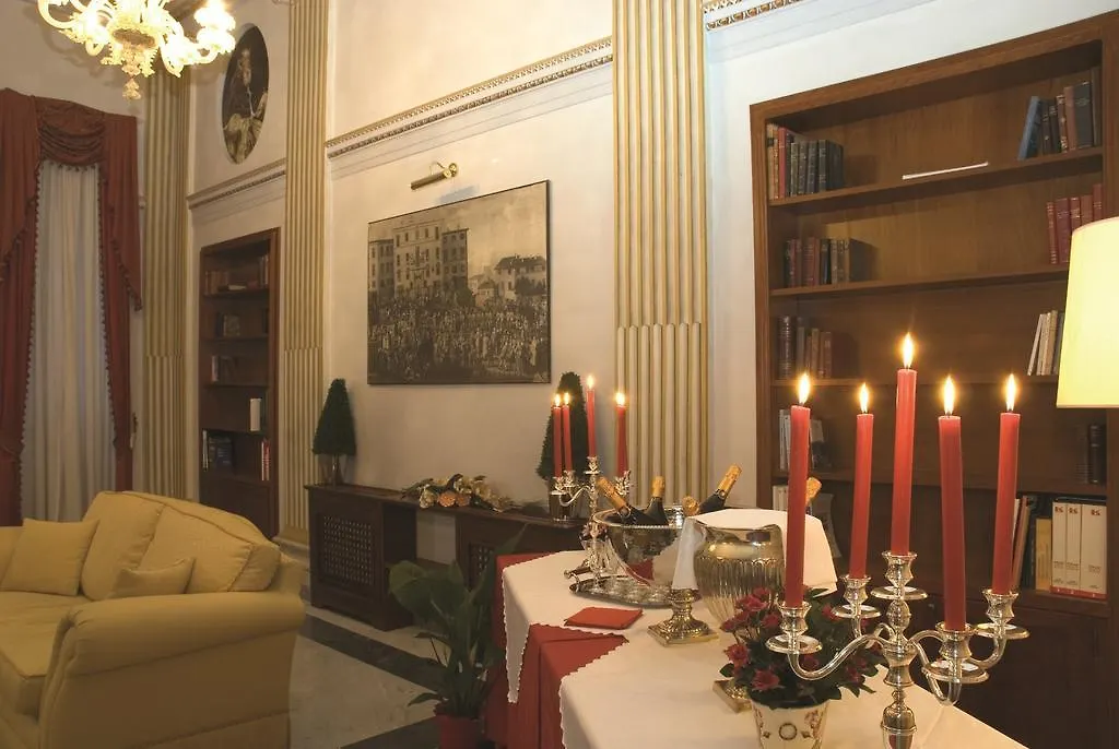 Relais Hotel Antico Palazzo Rospigliosi Řím